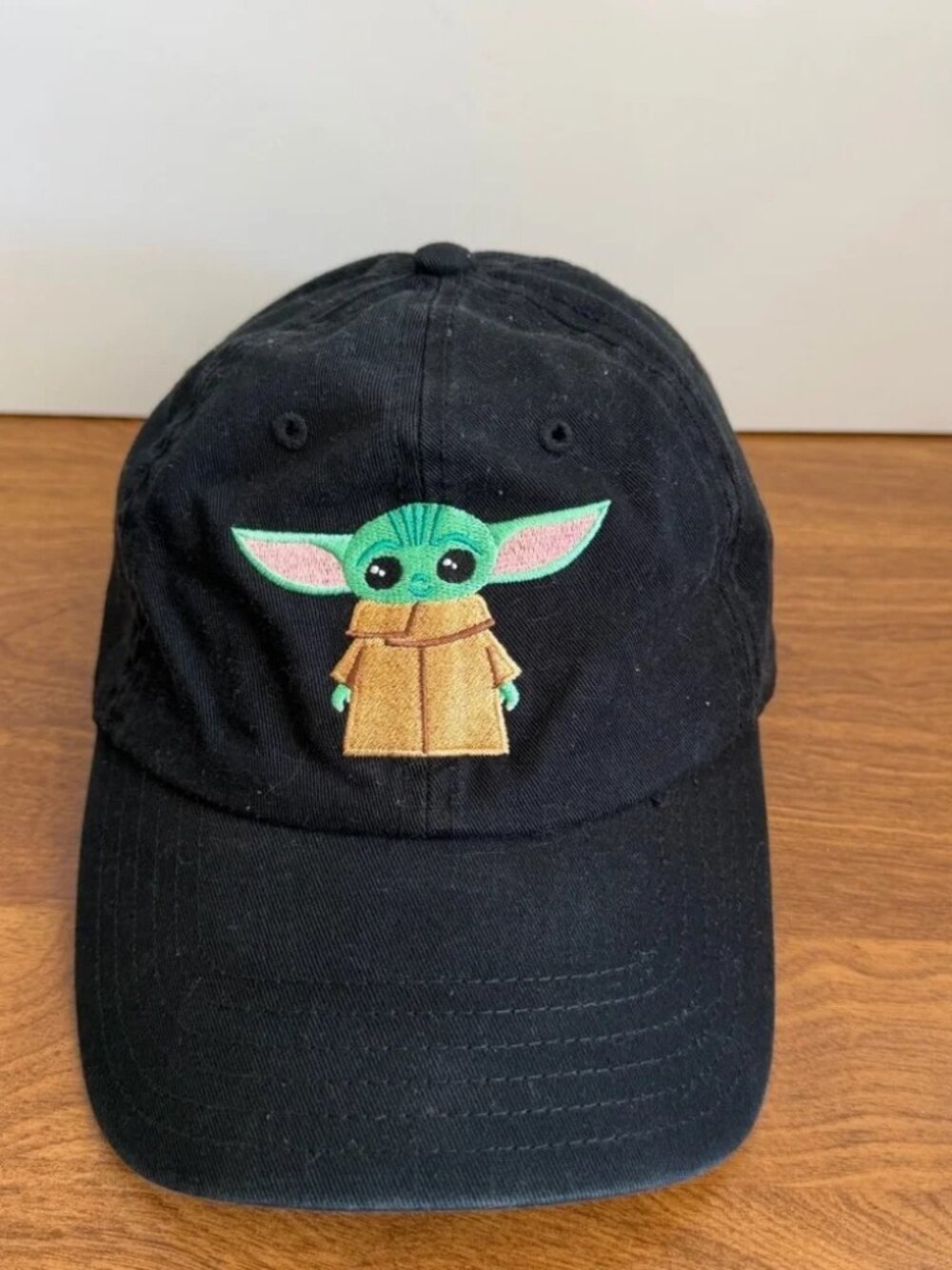 Star Wars The Mandalorian Hat OS Strapback Black Embroidered The Baby Yoda
